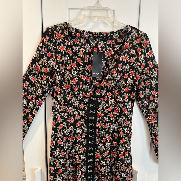 NWT - Where Is My Rose - Nasty Gal - Midi Dress - US Size 4 - Picture 4 of 9